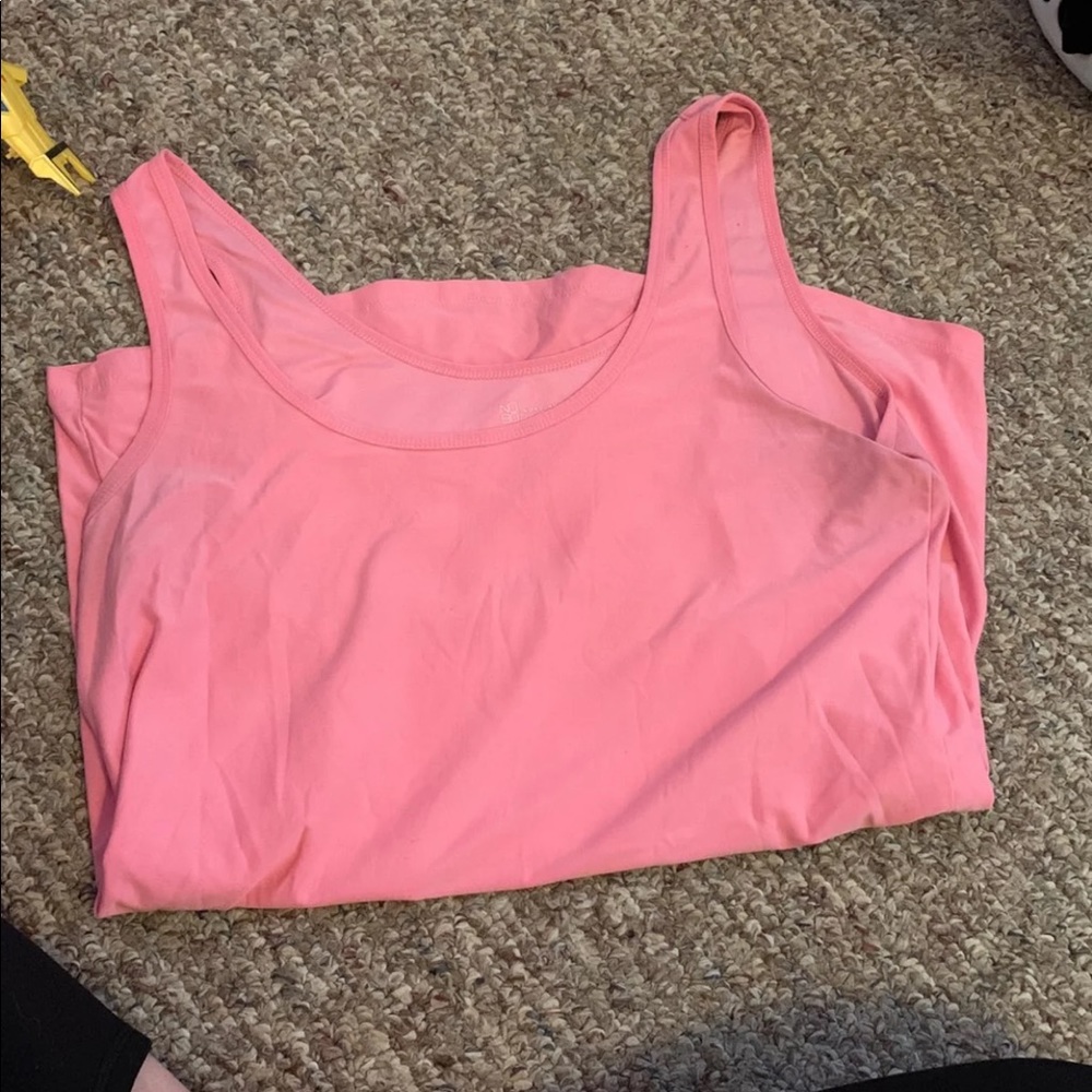 Women’s tank
